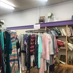 Hope's Door Resale Store - Women's Sleepwear