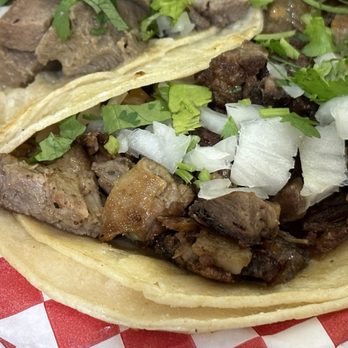 Taco Mania - Suadero - brisket taco - Tacos Near Me - San Francisco, California Taco Mania - Suadero - brisket taco - Tacos Near Me - San Francisco, California