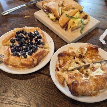 Fox In the Snow Cafe - egg sandwich and pastries - Coffee & Tea Near Me - Columbus, Ohio