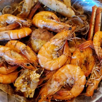 Jellyfish Seafood Bar - Shrimp and crab boil. - Seafood Near Me - Gilroy, California Jellyfish Seafood Bar - Shrimp and crab boil. - Seafood Near Me - Gilroy, California
