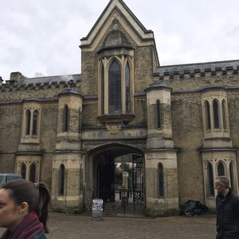 Highgate Cemetery - Funeral Services & Cemeteries Near Me - London, XGL Highgate Cemetery - Funeral Services & Cemeteries Near Me - London, XGL