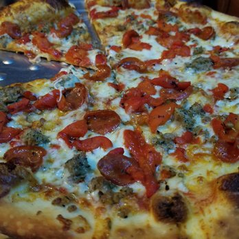 Brooklyn Bros. Pizzeria - The Bowery with sundries tomatoes - Pizza Near Me - Everett, Washington Brooklyn Bros. Pizzeria - The Bowery with sundries tomatoes - Pizza Near Me - Everett, Washington