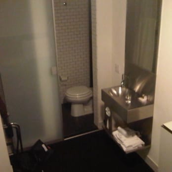 Pod 51 - The in-room bathroom. Note, not all rooms have their own bathroom. - Hotels Near Me - New York, New York Pod 51 - The in-room bathroom. Note, not all rooms have their own bathroom. - Hotels Near Me - New York, New York