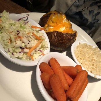 Cheddar's Scratch Kitchen - Vegetable Plate - American Near Me - Slidell, Louisiana
