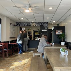 Umami Global Bistro - Interior