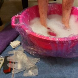 Manicurist on Wheels - Pedi Time!!!