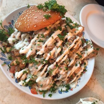 Maha's - Chicken sandwich - Egyptian Near Me - Toronto, Ontario