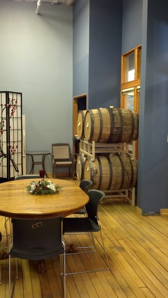 Thunder Bay Winery Logo