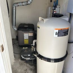 Pool filter and heater. Pool filter and heater.