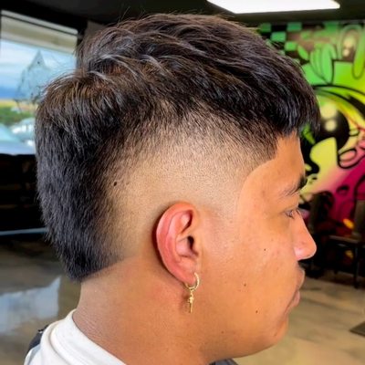 High & Tight by null