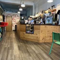 Camellia Coffee House - Counter