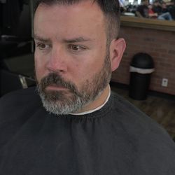 Superior Cuts Brandywine - Mid fade comb over