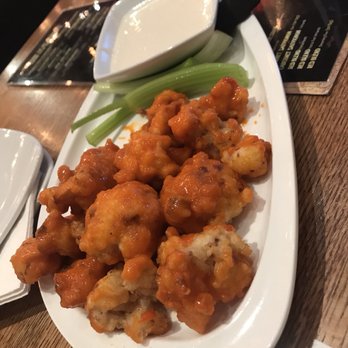 Craft Street Kitchen - Buffalo cauliflower (amazing, highly recommend) - New American Near Me - Trinity, Florida