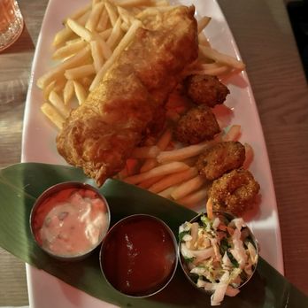 Fahrenheit - Beer battered walleye with jalapeño hushpuppies and fries - New American Near Me - Cleveland, Ohio Fahrenheit - Beer battered walleye with jalapeño hushpuppies and fries - New American Near Me - Cleveland, Ohio