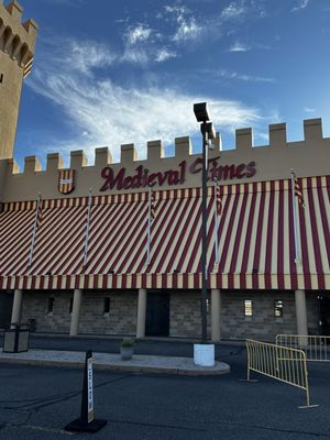 Medieval Times Dinner & Tournament by null