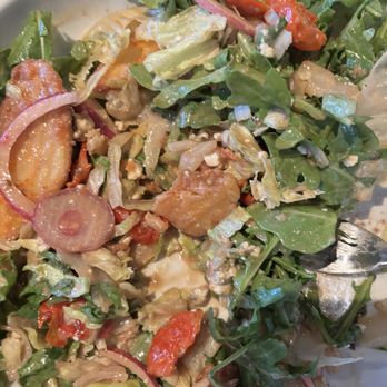 California Pizza Kitchen - steak salad - Pizza Near Me - Honolulu, Hawaii