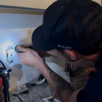 Valverde Electric - checking my outlets - Electricians Near Me - Sacramento, California Valverde Electric - checking my outlets - Electricians Near Me - Sacramento, California