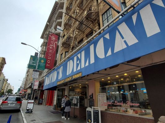 David's Delicatessen & Diner by null