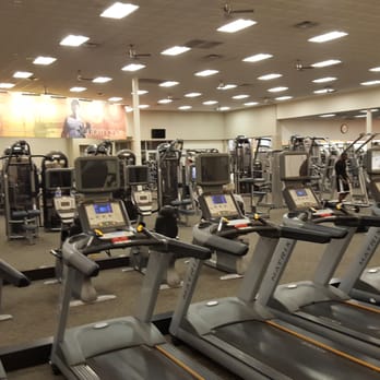 LA Fitness - The treadmills have TVs too - Gyms Near Me - Glenside, Pennsylvania
