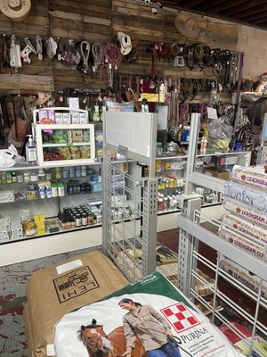 La Hacienda Feed Supplies by null