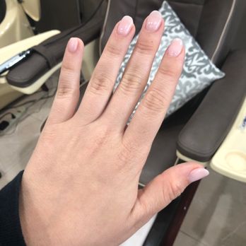 Coco Luxe Nails - Eyelash Service Near Me - Santa Monica, California