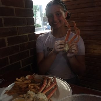 Charlie Horse Restaurant - Crab legs - Seafood Near Me - Ormond Beach, Florida