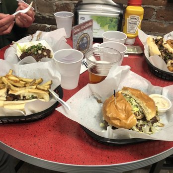 King of Creams - Phillies and Burgers - Ice Cream & Frozen Yogurt Near Me - Duluth, Minnesota