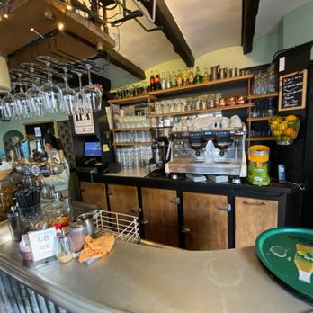 Au Rendez-Vous des Amis - French Near Me - Paris, 75 Au Rendez-Vous des Amis - French Near Me - Paris, 75