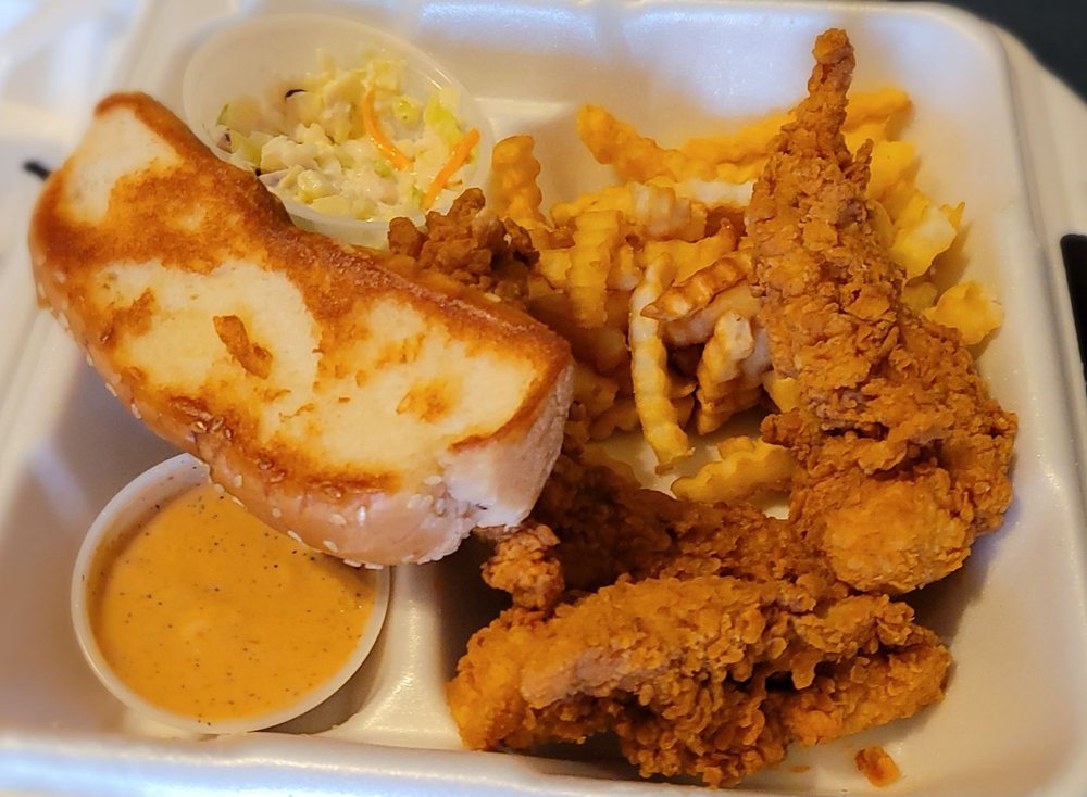 RAISING CANE’S 21 Photos & 21 Reviews 380 Sam Ridley Pkwy W, Smyrna