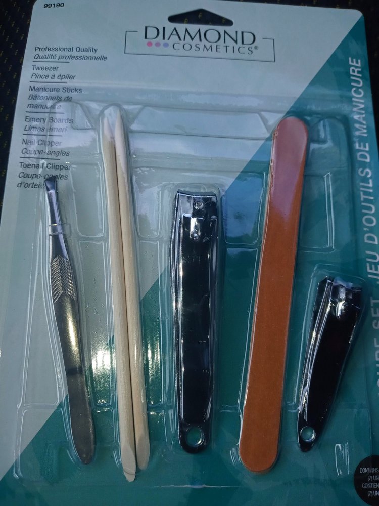 ROSES DEPARTMENT STORE Updated August 2024 3600 Holland Rd