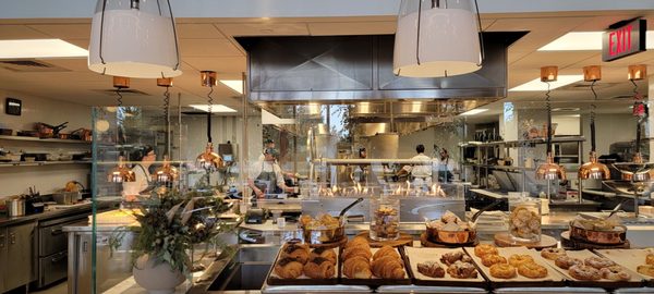 Mimo Restaurant and Bar by null