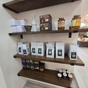 Dayes Coffee Roasters - Coffee and honey for sale - Cafes Near Me - Middletown, New York Dayes Coffee Roasters - Coffee and honey for sale - Cafes Near Me - Middletown, New York