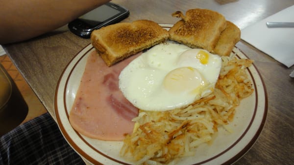 Lucky's Breakfast by null