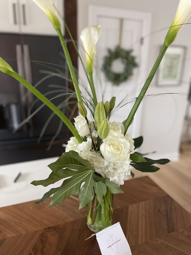 MCNAMARA FLORIST Updated September 2024 26 Photos & 16 Reviews