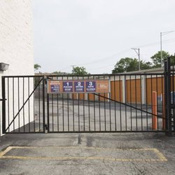 Public Storage