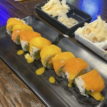 Sumo Sushi - mango roll - Sushi Bars Near Me - Ontario, California Sumo Sushi - mango roll - Sushi Bars Near Me - Ontario, California