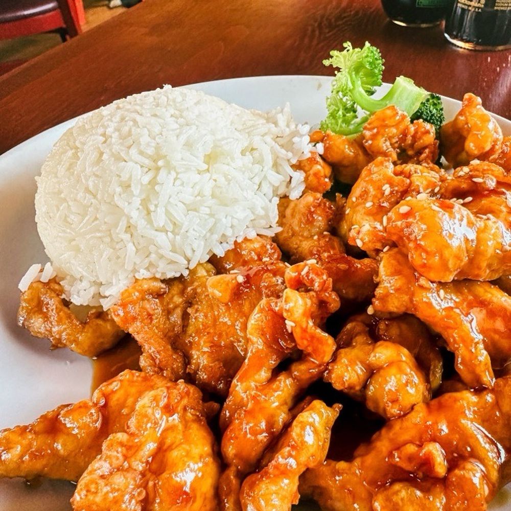Red Bowl Asian Bistro - Lunch Sesame Chicken - Asian Fusion Near Me - Burlington, North Carolina Red Bowl Asian Bistro - Lunch Sesame Chicken - Asian Fusion Near Me - Burlington, North Carolina