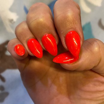 Q nails and spa - Patchy gel top coat - Nail Salons Near Me - San Marcos, Texas