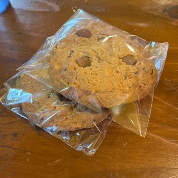 Sloopy's Beach Cafe - Best cookies! - American Near Me - Manhattan Beach, California Sloopy's Beach Cafe - Best cookies! - American Near Me - Manhattan Beach, California
