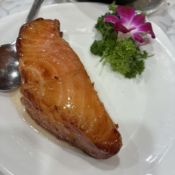 R & G Lounge - Baked Chilean Sea Bass 香焗銀雪魚 - Seafood Near Me - San Francisco, California R & G Lounge - Baked Chilean Sea Bass 香焗銀雪魚 - Seafood Near Me - San Francisco, California