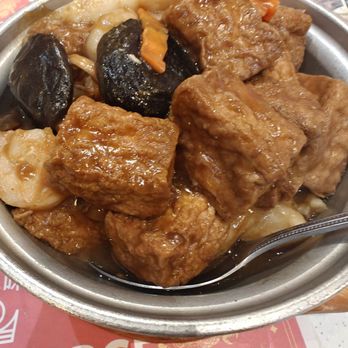 Longten Cafe - #141- seafood and bean curd in clay pot - Hong Kong Style Cafe Near Me - Monterey Park, California Longten Cafe - #141- seafood and bean curd in clay pot - Hong Kong Style Cafe Near Me - Monterey Park, California