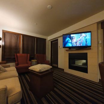 Evolution - Hotels Near Me - Whistler, British Columbia