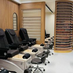 Kosmo Nail Bar
