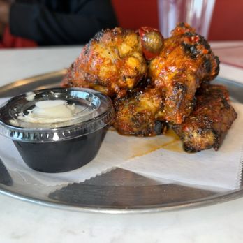 V Pizza - CALABRIAN wings (very spicy!) - Pizza Near Me - Orlando, Florida
