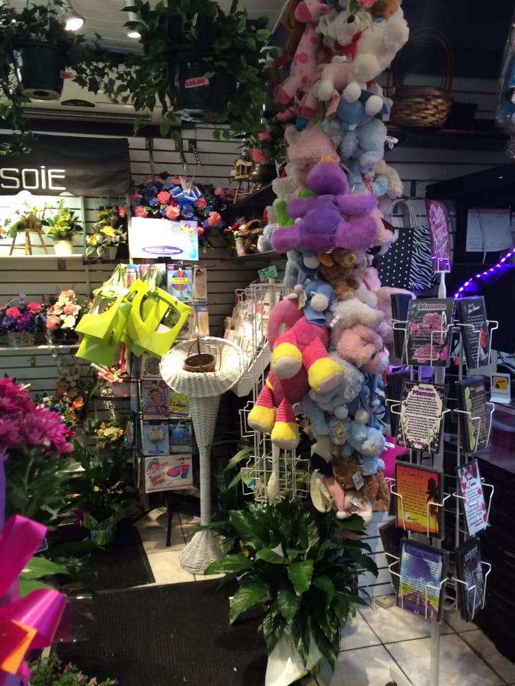FLEURISTE COIN STPIERRE Updated April 2024 13 Photos 4 Saint