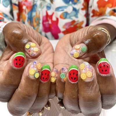 M&M studio nyc Nails and Eyelashes by null