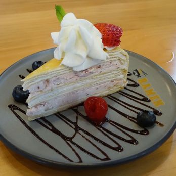 Ramen&Tea - Mille Crepe Cake (Strawberry) - Ramen Near Me - Rockford, Illinois