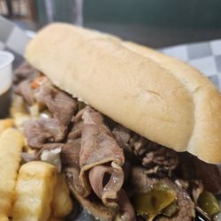 Aunt Lu's Cafe - Traditional Italian sandwich