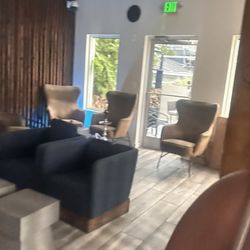Aagh Lounge