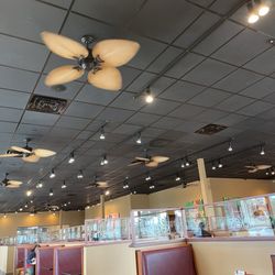 Keke's Breakfast Cafe - Interior decor